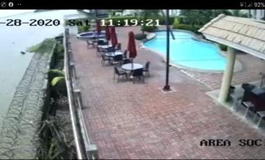 Alquilo departamento en Samborodon