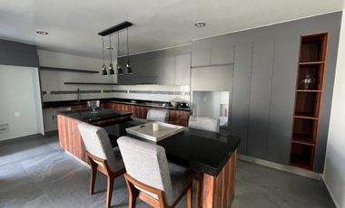 Casa, residencia de lujo desde 327 m² de construcción en zona de alta plusvalía de Metepec