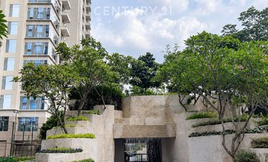LUXURY APARTMENT BOTANICA 3BR - JAKARTA SELATAN