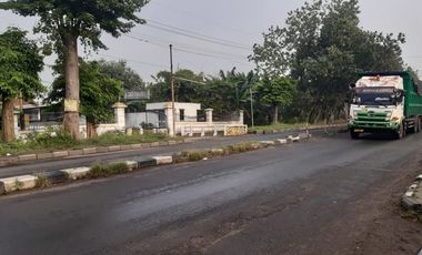 Tanah depan jalan raya cocok ut gudang atau pabrik depan jalan raya krian luas 6750