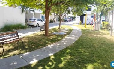 casa en venta en rodadero. Cod V176