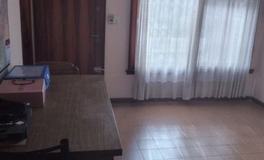 Propiedad con Local + depto