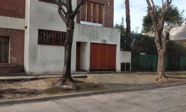 Propiedad con Local + depto