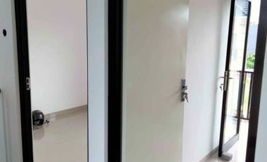 Dijual Townhouse dekat Kawasan Bisnis Suhat Malang De Saxofone