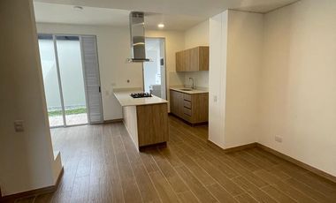 casa en venta en la ceja. Cod V4351