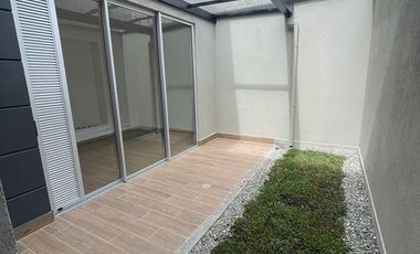 casa en venta en la ceja. Cod V4351