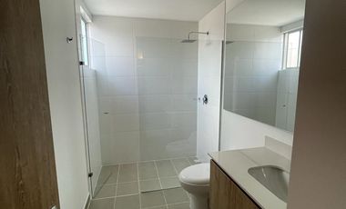 casa en venta en la ceja. Cod V4351