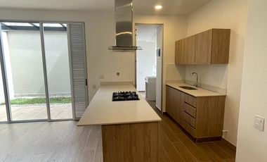 casa en venta en la ceja. Cod V4351