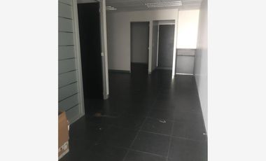 Oficina en Plaza Vela de 65 m². Excelente ubicación en Boca del Rio