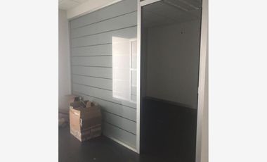 Oficina en Plaza Vela de 65 m². Excelente ubicación en Boca del Rio