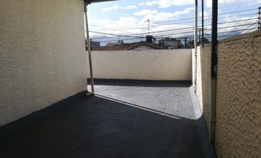 casa en arriendo en normandia. Cod A178