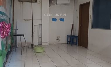 Gedung Luas Dan Strategis Di Area Jl Sholeh Iskandar Bogor