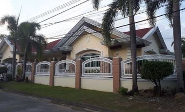 Spacious House with 3 Bedroom for RENT in Angeles City