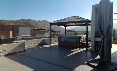 Departamento en venta de 2 dorm. La Dehesa Lo Barnechea