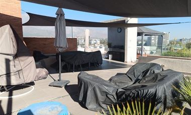 Departamento en venta de 2 dorm. La Dehesa Lo Barnechea