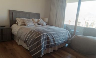 Departamento en venta de 2 dorm. La Dehesa Lo Barnechea