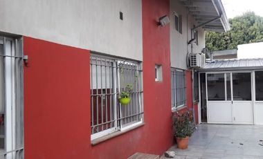 Casa para 2 Familias en venta en Wilde