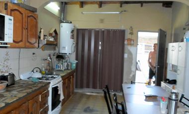 Casa en venta en Burzaco Oeste