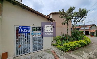 COD. 6292 - SE ARRIENDA CASA - BARRIO:  LA RONDA