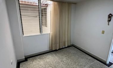 apartamento en arriendo/venta en quinta oriental. Cod A3431