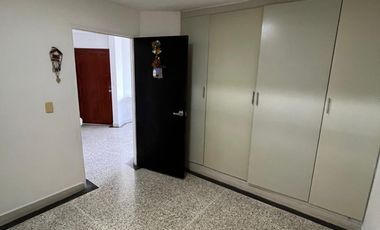 apartamento en arriendo/venta en quinta oriental. Cod A3431