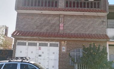 CASA EN VENTA EN FRACC. LA LOMITA, SGS