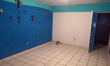 CASA EN VENTA EN FRACC. LA LOMITA, SGS