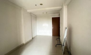 Disewakan Studio Oak Tower B View Kolam Renang – Unfurnish & Siap Ditata Sesuka Hati Pulo Gadung