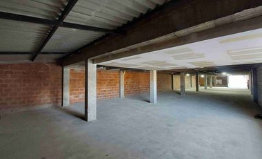 BODEGA EN ARRIENDO EN MILAN