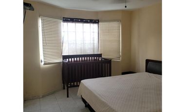 SE VENDE CASA EN ALTOS PRADERAS DE SAN ANTONIO 300 M2