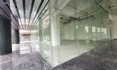 Disewakan Ruang Kantor di Gedung Baru CBD BSD City Murah Siap Huni