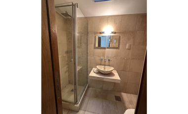 IMPORTANTE CASA CENTRICA!!! en Brandsen