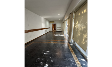 IMPORTANTE CASA CENTRICA!!! en Brandsen