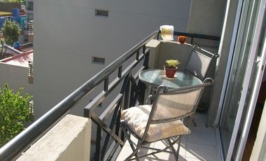 3 AMBIENTES EN DUPLEX AL CONTRAFRENTE CON 2 BAÑOS COMPLETOS