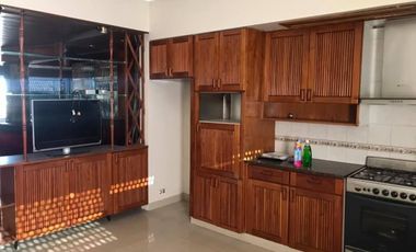 DEPARTAMENTO DE TRES AMBIENTES OSBRE AVENIDA PRINCIPAL