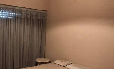 DEPARTAMENTO DE TRES AMBIENTES OSBRE AVENIDA PRINCIPAL