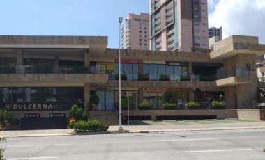 local en arriendo en el golf. Cod A103231