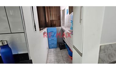 Departamento Amplio En 2Do Piso Con Potencial Para Vivienda Y Consultorio – Ideal Para Familias O Inversores