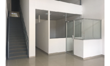 Se Vende local comercial en milla 8