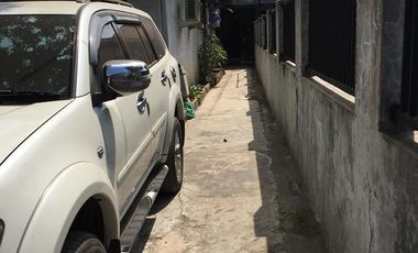 Rumah Di Jalan Raya KH Hasyim Ashari Sedati Sidoarjo