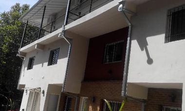 MONOAMBIENTE CON PATIO EN PLANTA BAJA , COMPLEJO CON PISCINA . TACUARI 255 TIGRE. NO PAGA EXPENSAS , NI ABL