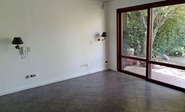Casa en Arriendo en Cerro Calán