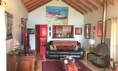 Casa en venta de 3 dorm. Altos de Santo Domingo San Antonio