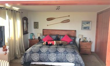 Casa en venta de 3 dorm. Altos de Santo Domingo San Antonio