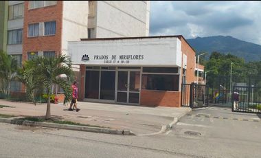 apartamento en arriendo en conjunto residencial prados de miraflores. Cod A117715