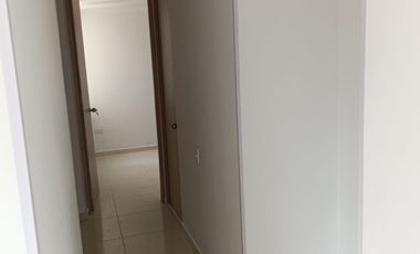 apartamento en arriendo en conjunto residencial prados de miraflores. Cod A117715