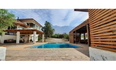 Venta de Parcela con casa 5D 5B piscina en Rinconada de Los Andes