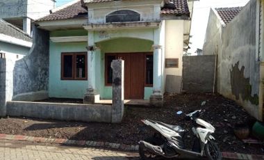 Rumah Second Luas Murah Dekat Exit Tol Singosari Malang