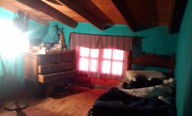 Casa con pileta en VENTA en 495 y 16 de Gonnet u$d130.000.- De Bona Propiedades (221)422----