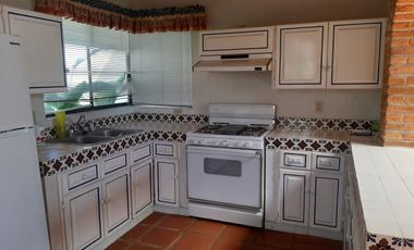 CASA EN VENTA EN JOCOTEPEC